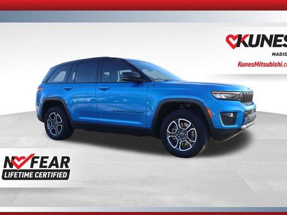 JEEP GRAND CHEROKEE 2022 1C4RJYC63N8747443 image